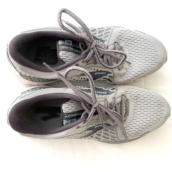 Brooks Adrenaline GTS 21 Supportive Running Sneaker - Picture 10 of 12